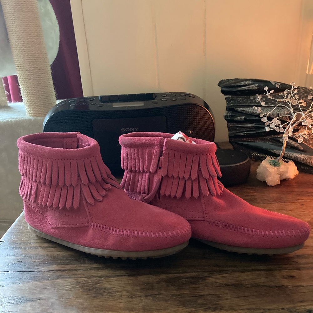 Minnetonka Boots little girls